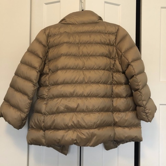 UNIQLO Puffer Jacket - Picture 2 of 4